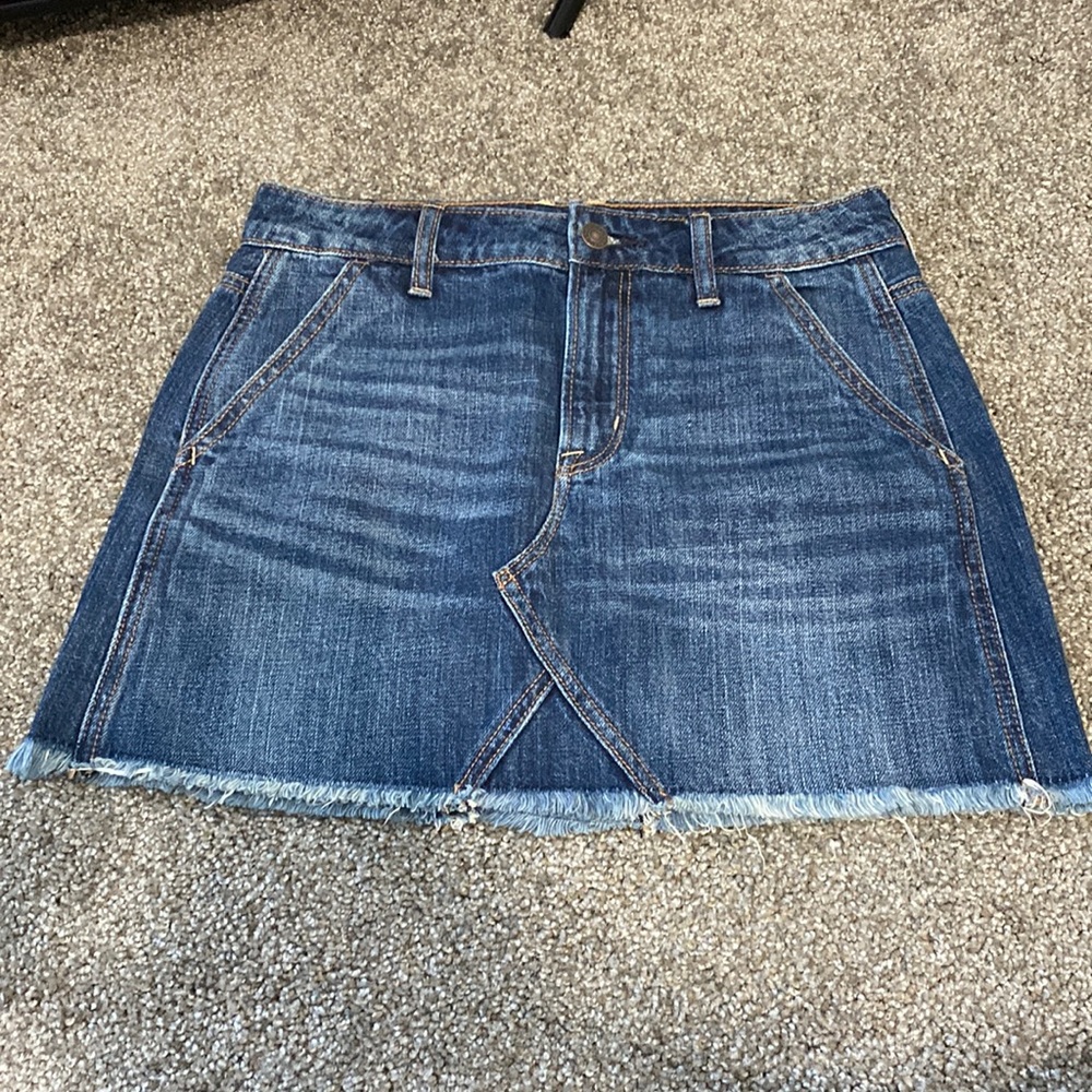 NWOT American Eagle skirt size 2